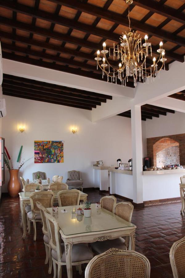 Iraola Hotel Boutique Cafayate Exteriör bild